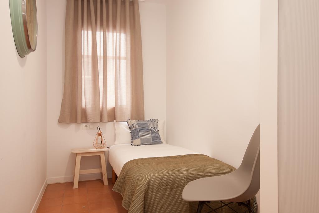 Click&Flat Europa Fira Apartments L'Hospitalet de Llobregat Bagian luar foto